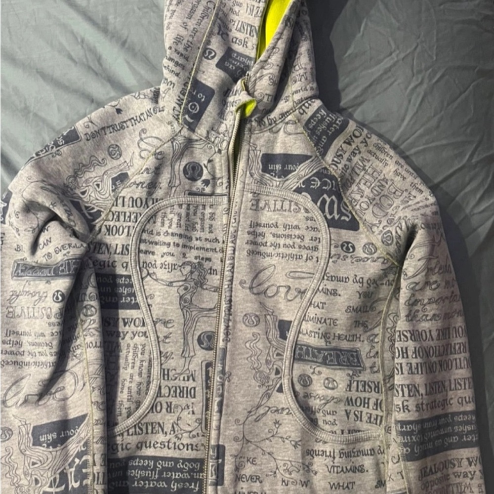 Lululemon Athletica Gray Patterned Hoodie